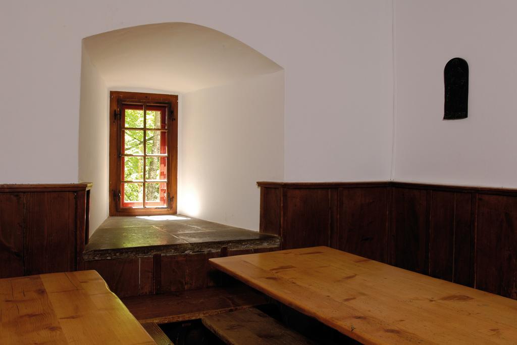Mariastein-Rotberg Youth Hostel Kültér fotó